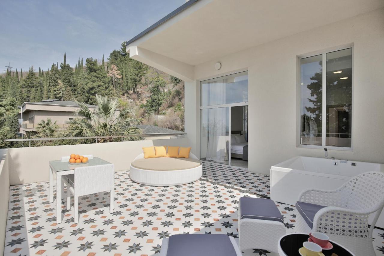Garden Resort Gagra Extérieur photo