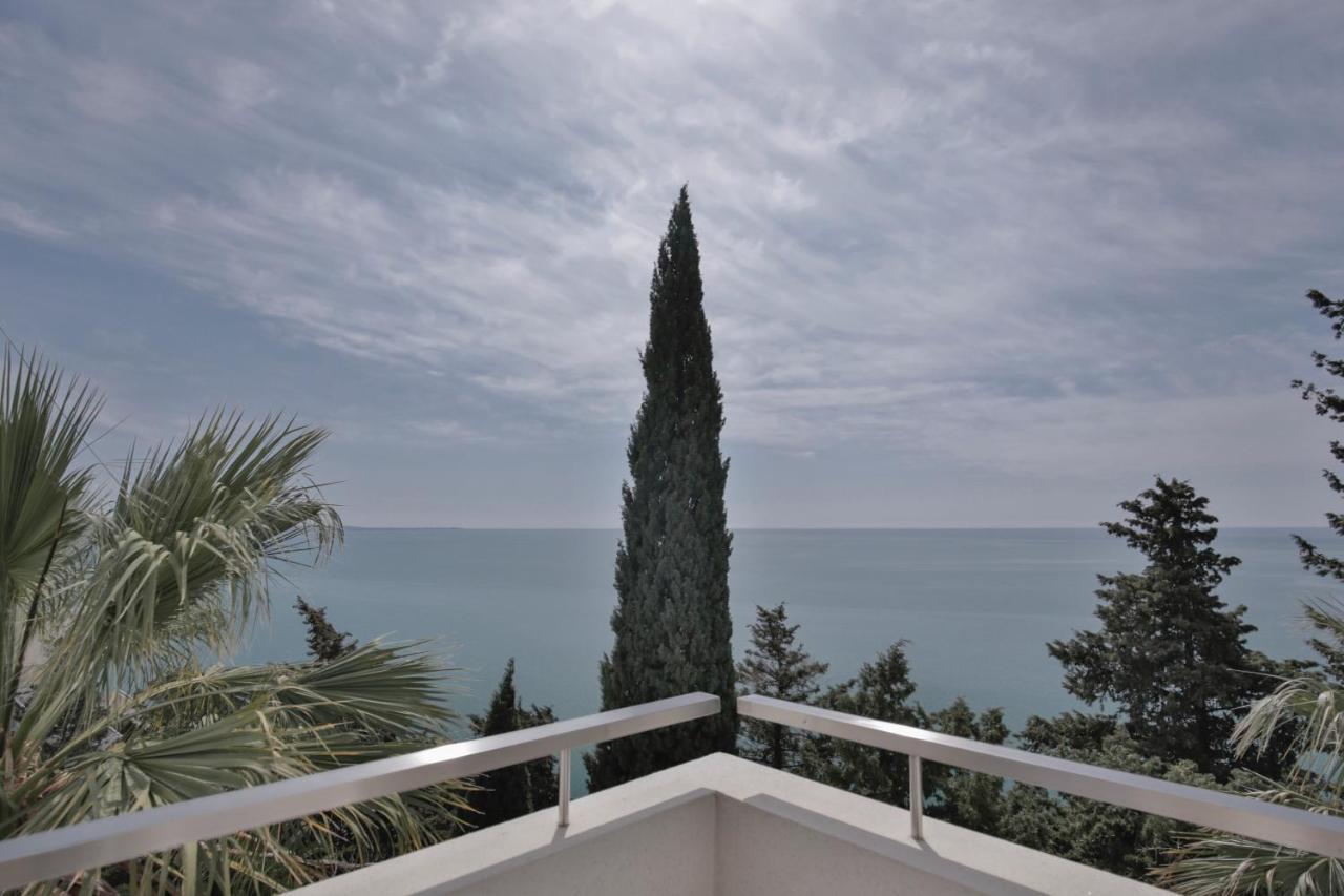 Garden Resort Gagra Extérieur photo